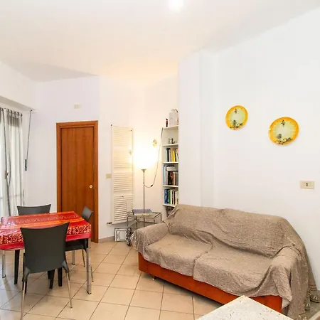 Santa Rita Balcony Flat Turin