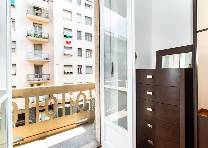 Santa Rita Balcony Flat