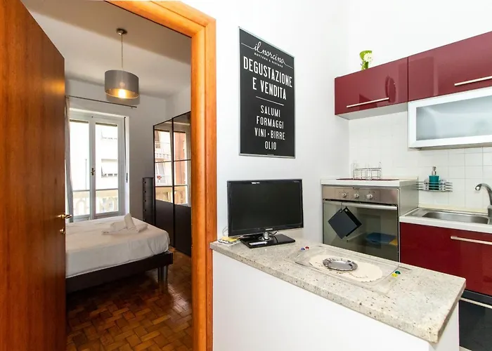 Santa Rita Balcony Flat