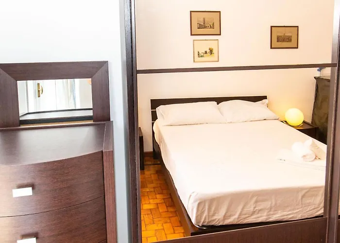 Santa Rita Balcony Flat *