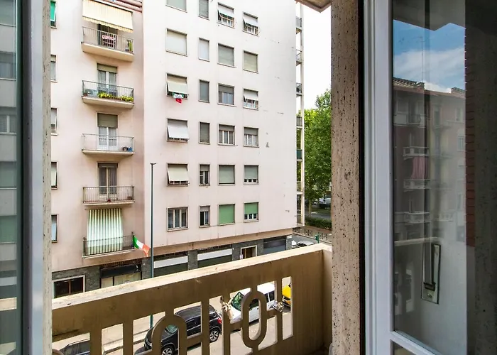 Santa Rita Balcony Flat * Torino