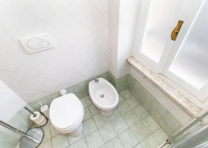 Santa Rita Balcony Flat