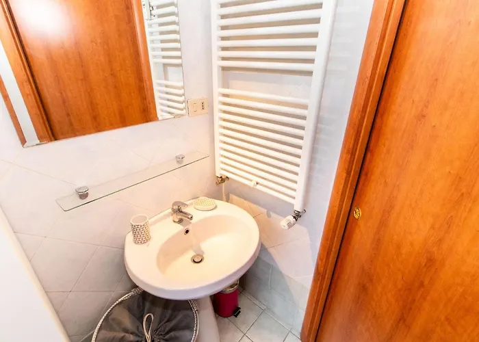 Santa Rita Balcony Flat * Torino