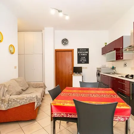 Santa Rita Balcony Flat Appartement *